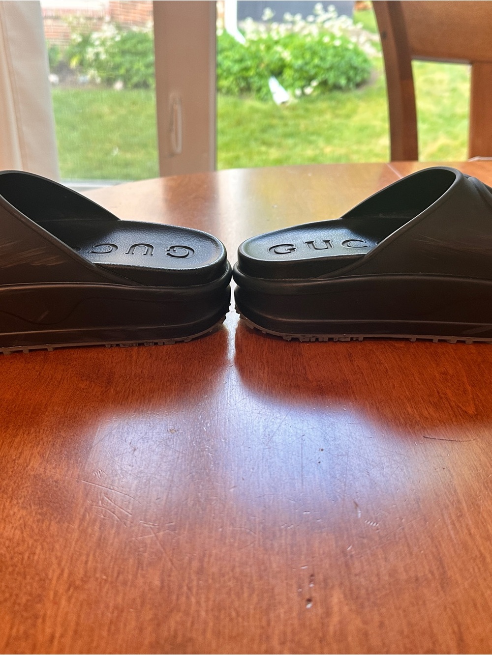 Gucci Black Rubber Slide Sandals with Raised Double G Emblem - Picture 2 of 3